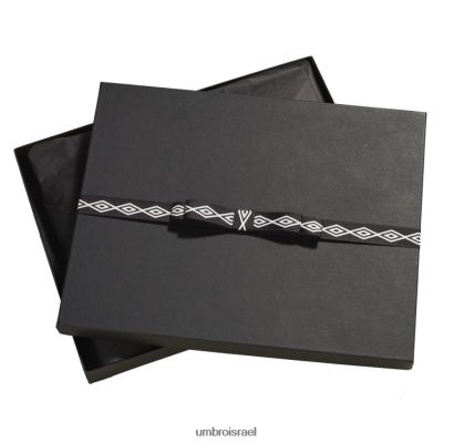 Umbro לִשְׁנֵי הַמִינִים קופסת מתנה פרימיום באופן בלעדי שָׁחוֹר ספורט 20PR4N389 Umbro Football Kits